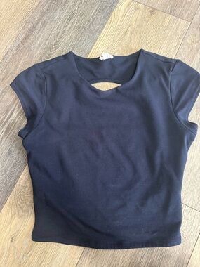Garage navy Short Sleeve Cutout Crop Top